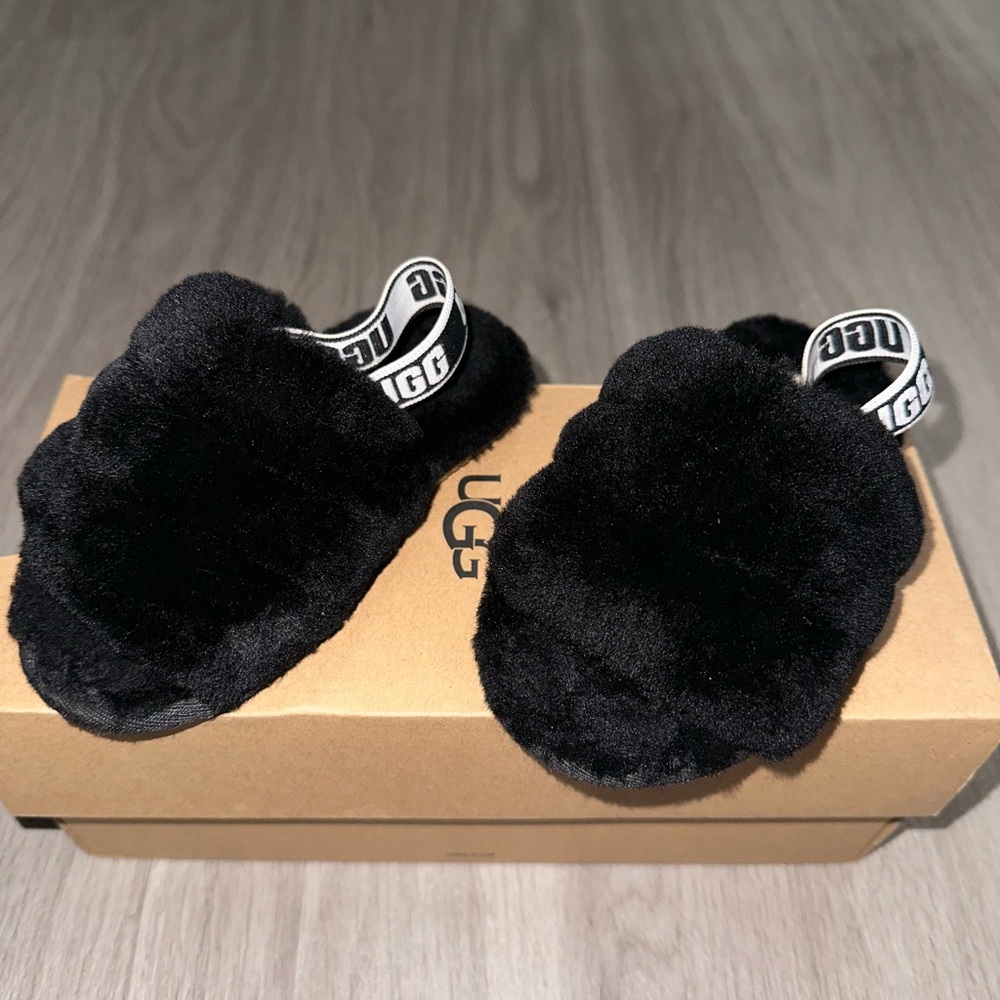 UGG Fluff Yeah Slide